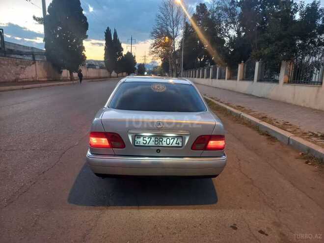 Mercedes E 200 1997, 298,456 km - 2.0 л - Gəncə