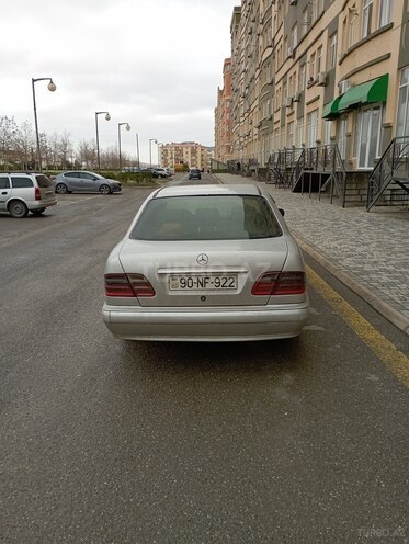 Mercedes E 220 1999, 477,853 km - 2.2 l - Bakı