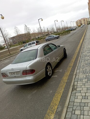 Mercedes E 220 1999, 477,853 km - 2.2 l - Bakı