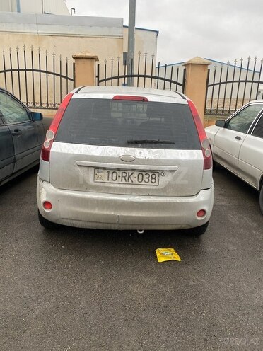 Ford Fiesta 2005, 295,000 km - 1.4 l - Bakı
