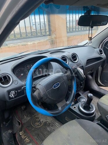 Ford Fiesta 2005, 295,000 km - 1.4 l - Bakı