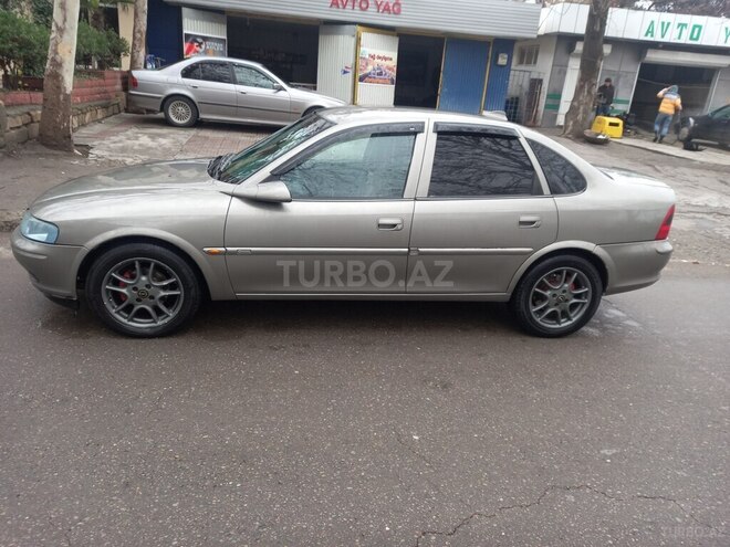 Opel Vectra 1997, 473,000 km - 1.8 l - Mingəçevir