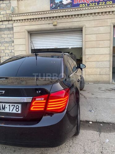 Chevrolet Cruze 2011, 300,000 km - 1.4 л - Ağdaş