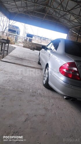 Mercedes E 240 2004, 314,000 km - 2.6 l - Bakı