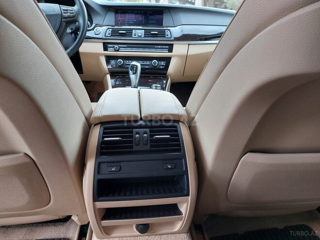 BMW 528 2011, 177,000 km - 2.0 л - Bakı