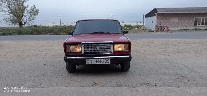 LADA (VAZ) 2107 1982, 20,000 km - 1.5 л - Salyan