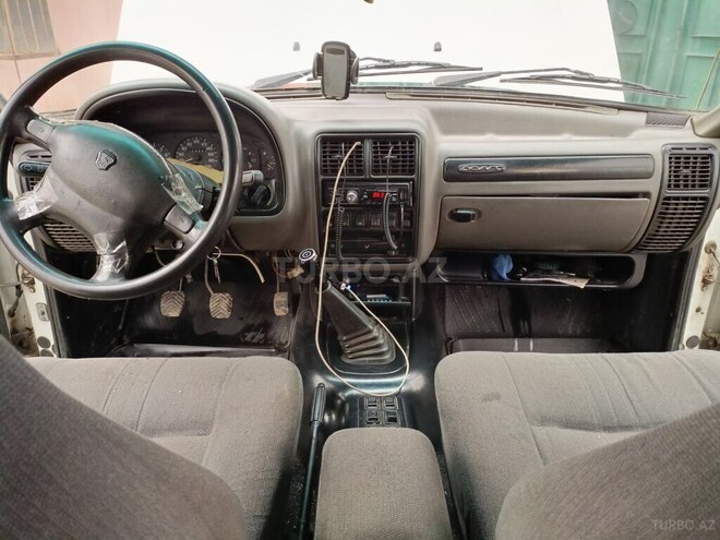 GAZ 3110 1998, 360,000 km - 2.4 l - Xaçmaz