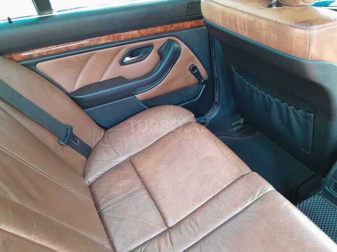 BMW 525 1997, 290,000 km - 2.5 l - Bakı