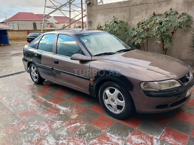 Opel Vectra 1998, 410,000 km - 1.8 l - Sumqayıt