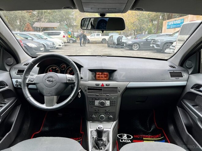 Opel Astra 2006, 250,000 km - 1.3 l - Bakı