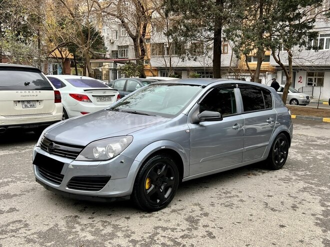 Opel Astra 2006, 250,000 km - 1.3 l - Bakı