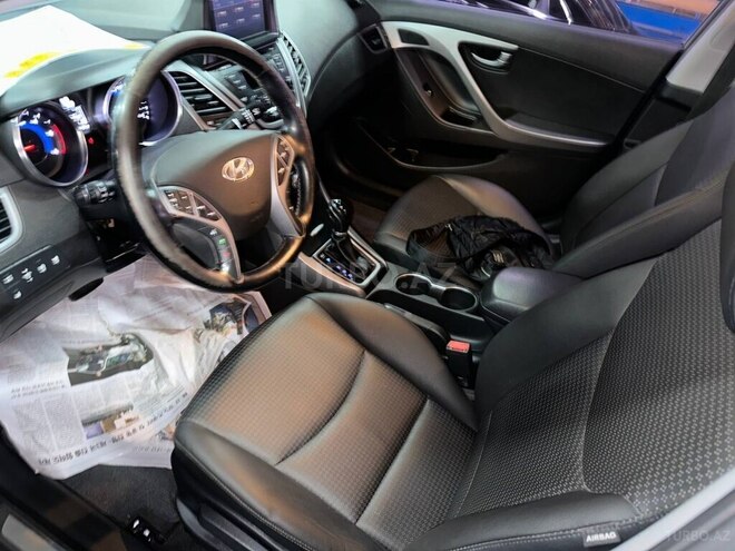 Hyundai Elantra 2015, 133,000 km - 1.6 l - Gəncə