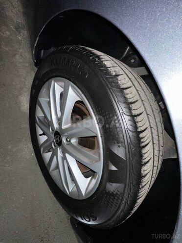 Hyundai Elantra 2015, 133,000 km - 1.6 l - Gəncə