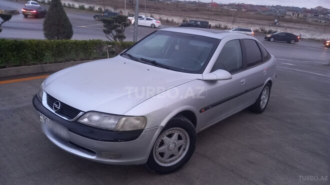 Opel Vectra 1998, 320,000 km - 1.8 l - Bakı