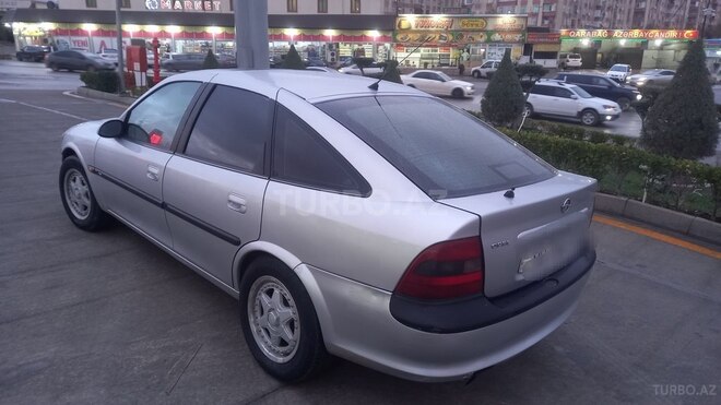 Opel Vectra 1998, 320,000 km - 1.8 l - Bakı