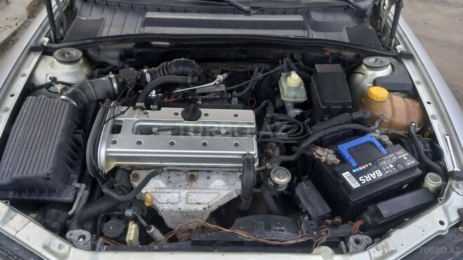 Opel Vectra 1998, 320,000 km - 1.8 l - Bakı