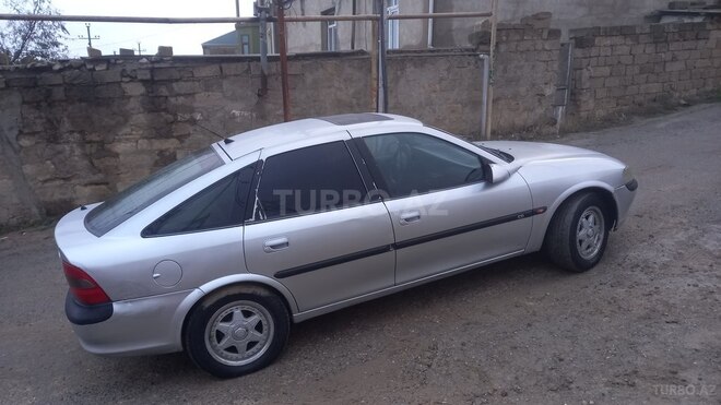 Opel Vectra 1998, 320,000 km - 1.8 l - Bakı