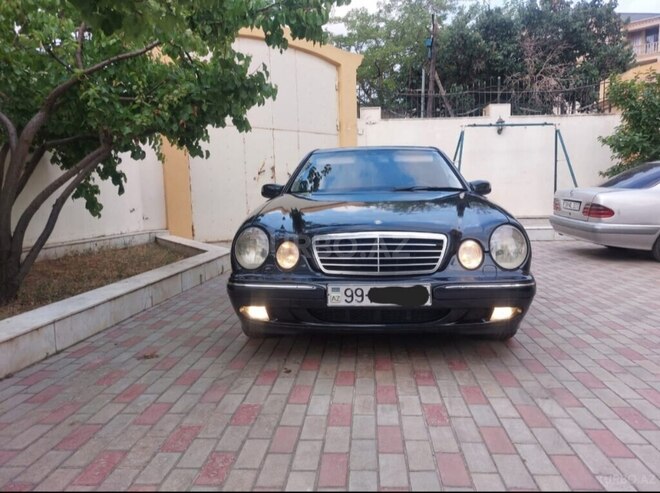 Mercedes E 270 2000, 400,000 km - 2.7 l - Bakı