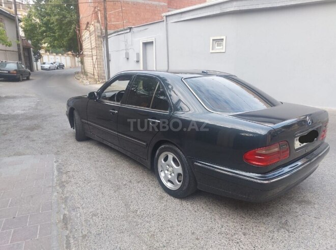 Mercedes E 270 2000, 400,000 km - 2.7 l - Bakı