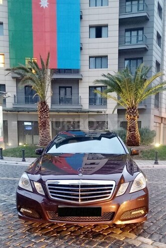 Mercedes E 220 2010, 270,000 km - 2.2 l - Bakı