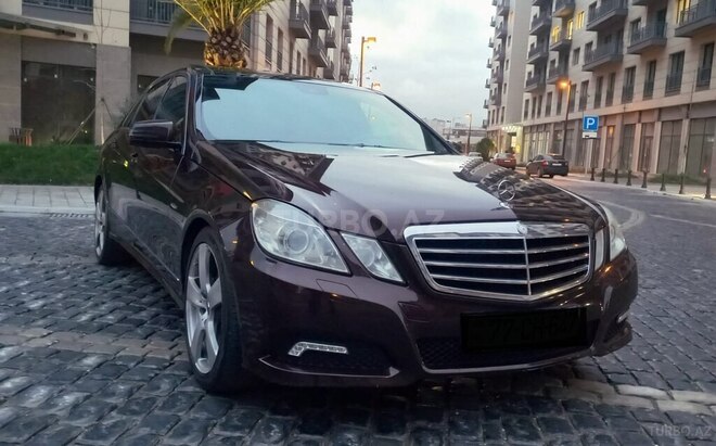 Mercedes E 220 2010, 270,000 km - 2.2 l - Bakı
