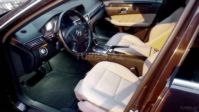 Mercedes E 220 2010, 270,000 km - 2.2 l - Bakı