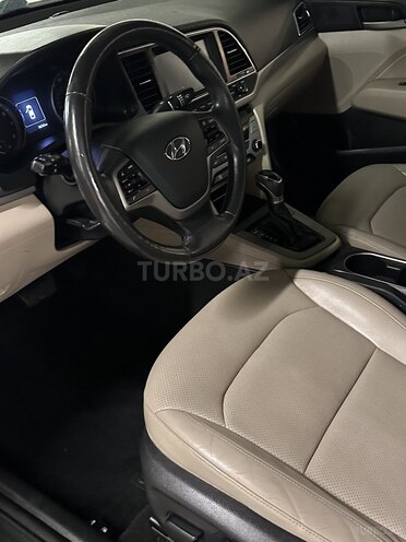 Hyundai Elantra 2016, 98,800 km - 2.0 l - Gəncə
