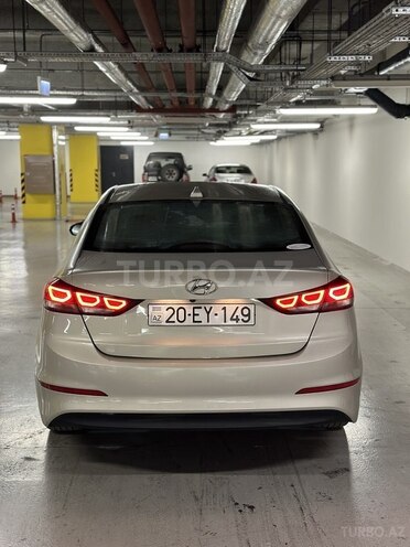 Hyundai Elantra 2016, 98,800 km - 2.0 l - Gəncə