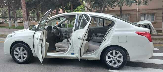 Nissan Sunny 2013, 148,600 km - 1.5 l - Bakı
