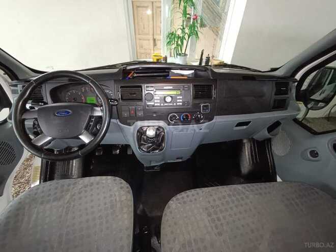 Ford Transit 2010, 186,000 km - 2.4 l - Xaçmaz