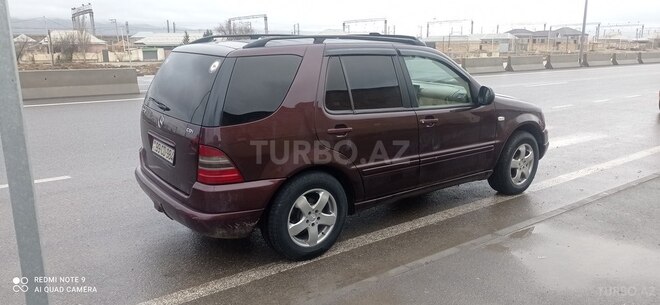 Mercedes ML 270 2002, 352,462 km - 2.7 l - Sumqayıt