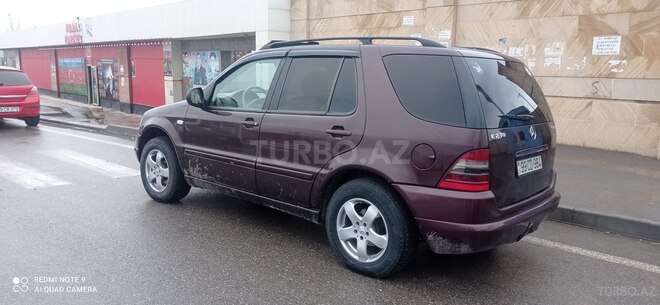 Mercedes ML 270 2002, 352,462 km - 2.7 l - Sumqayıt