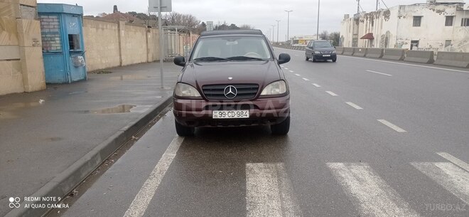 Mercedes ML 270 2002, 352,462 km - 2.7 l - Sumqayıt