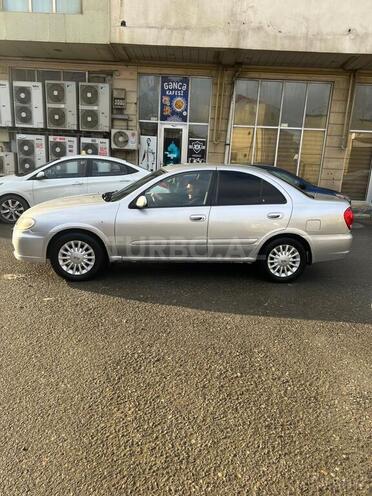 Nissan Sunny 2010, 270,000 km - 1.6 l - Bakı