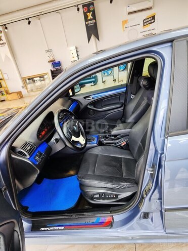 BMW 325 2004, 187,500 km - 2.5 l - Bakı