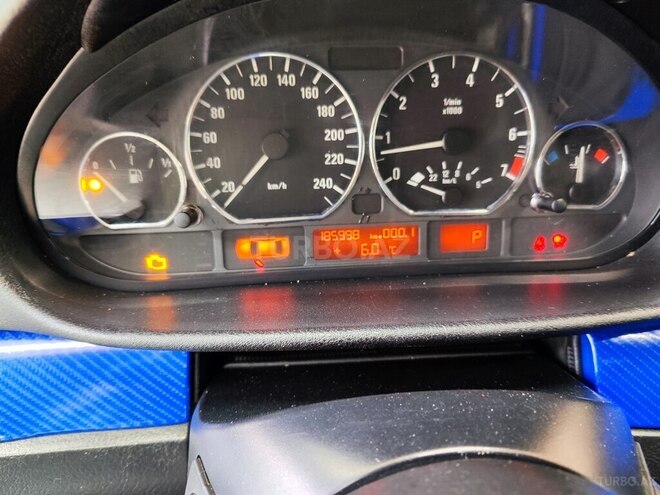 BMW 325 2004, 187,500 km - 2.5 l - Bakı