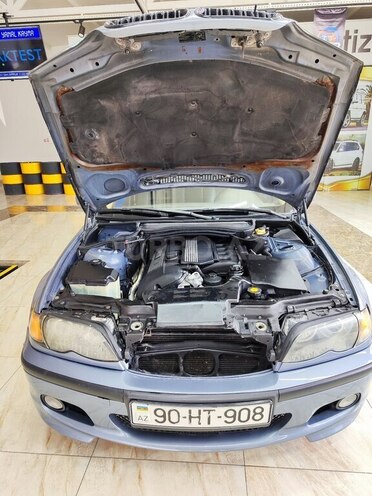 BMW 325 2004, 187,500 km - 2.5 l - Bakı