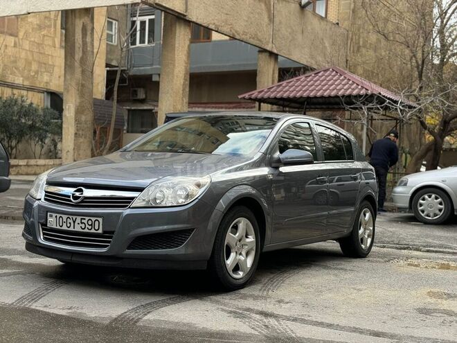 Opel Astra 2007, 268,000 km - 1.4 л - Bakı