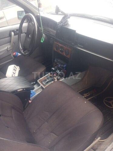 Mercedes 190 1991, 351,000 km - 2.0 l - Xaçmaz