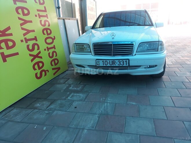 Mercedes C 200 1998, 588,500 km - 2.0 л - Tovuz