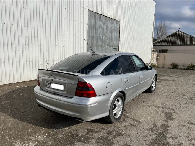 Opel Vectra 1998, 301,000 km - 2.0 l - Bakı