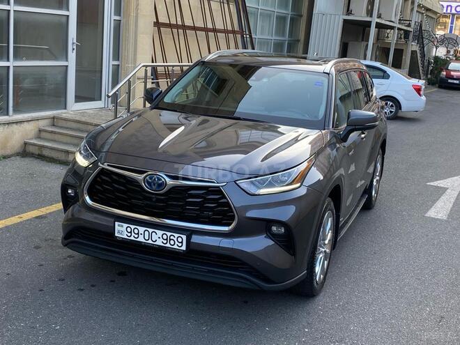 Toyota Highlander 2021, 29,000 km - 2.5 l - Bakı