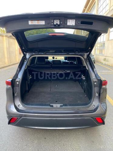 Toyota Highlander 2021, 29,000 km - 2.5 l - Bakı