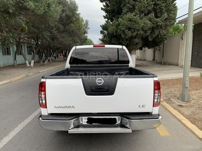 Nissan Navara 2014, 135,258 km - 2.5 l - Bakı