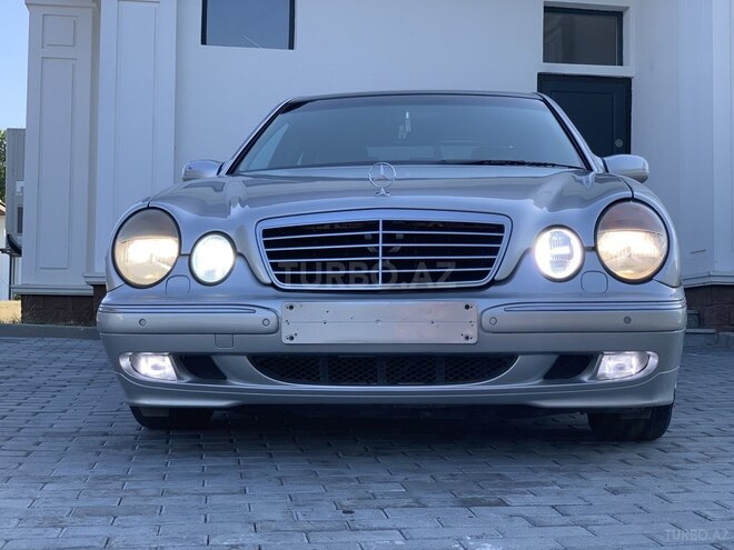 Mercedes E 320 2001, 96,752 km - 3.2 l - Bakı
