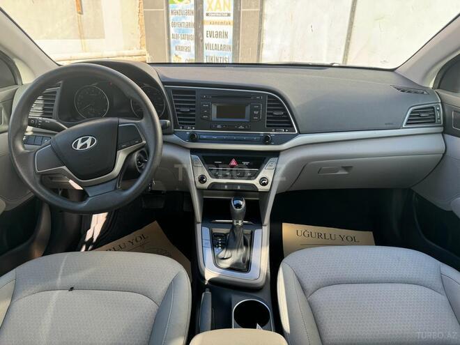 Hyundai Elantra 2016, 92,500 km - 2.0 l - Bakı