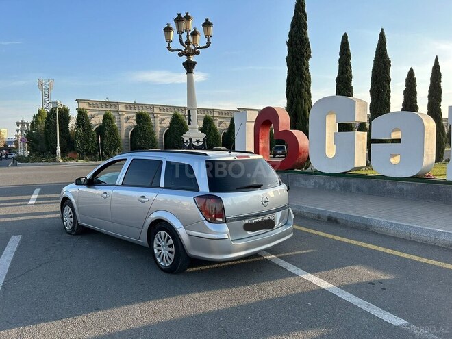 Opel Astra 2006, 300,000 km - 1.3 l - Gəncə