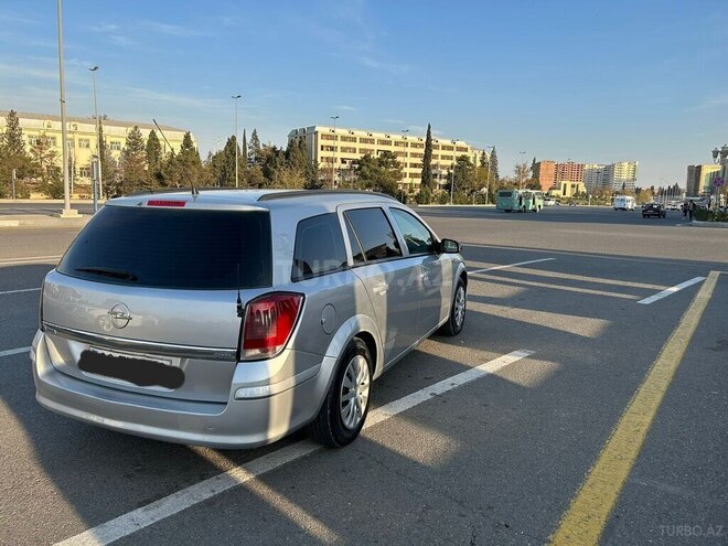 Opel Astra 2006, 300,000 km - 1.3 l - Gəncə