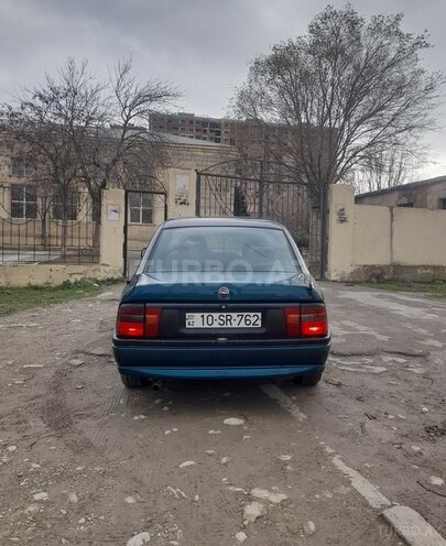 Opel Vectra 1995, 370,000 km - 1.8 l - Sumqayıt