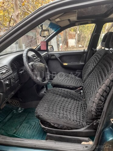 Opel Vectra 1995, 370,000 km - 1.8 l - Sumqayıt